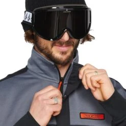 VOLCOM SHE CREW FLEECE BLACK 23 -Winter Sportswear 9 115075 she crew fleece black g4652302 blk 04