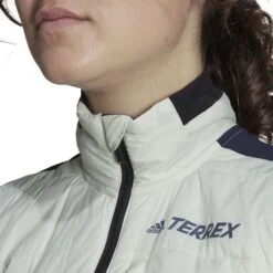 ADIDAS TERREX HYBRID INSULATE VEST W INK LEGEND/LINGRN 23 -Winter Sportswear 9 116969 terrex hybrid insulate vt w ink legend lingrn hf9297 05