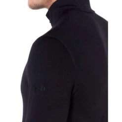 ICEBREAKER 260 TECH LS HALF ZIP BLACK 23 -Winter Sportswear 9 43702 260 tech ls half zip black 104372 001 05