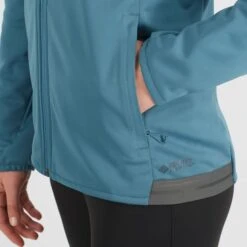 SALOMON GTX® WS SSHELL JKT W MALLARD BLUE 21 12 SALOMON GTX® WS SSHELL JKT W MALLARD BLUE 21 -Winter Sportswear 9 92395 gtx ws sshell jkt w mallard blue lc1599900 05