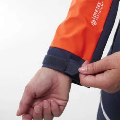 MILLET TRILOGY V ICON INFIN JKT SAPHIR/CORAL CHROME 23 -Winter Sportswear 9 101238 trilogy v icon infin jkt saphir coral chrome miv9391 9654 05